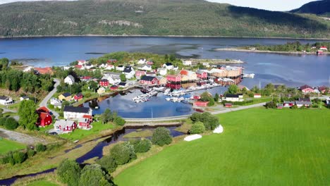 Rural-Village-Of-Rakvagen-And-The-Seaport-In-In-Indre-Fosen,-Trondelag-County,-Norway