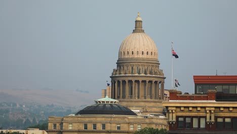 Building-Exterior-Of-Idaho-State-Capitol-In-Boise-City,-Idaho,-USA