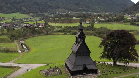 Iglesia-De-Madera-De-Hopperstad,-Condado-De-Vestland,-Noruega