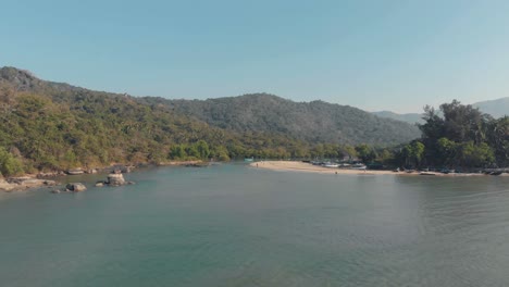 Ruhiger-Sandstrand,-Palolem,-Canacona-Im-Süden-Von-Goa,-Indien
