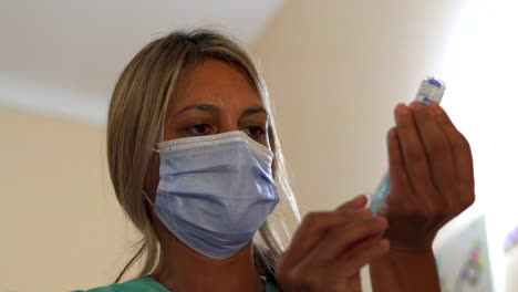 San-Martin-Hospital-nurse-Monica-Arrieta-prepares-a-shot-of-Sputnik-V-vaccine