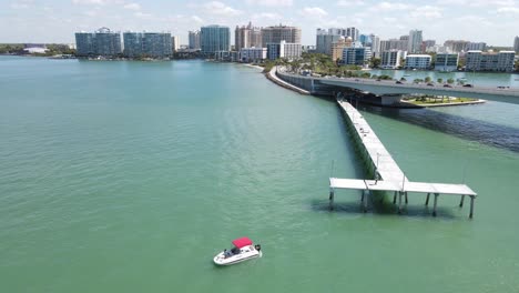 A-new-Sarasota,-Florida-fishing-pier