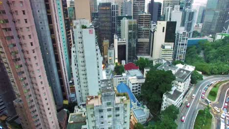 Vista-Aérea-Del-Edificio-De-Gran-Altura-Y-Rascacielos-En-Los-Niveles-Medios-Del-Centro-De-Hong-Kong