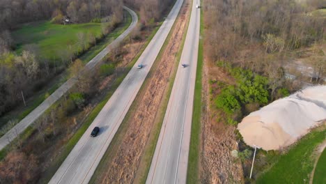 World-class-road-infrastructure-Northbound-interstate-Salem-Illinois-USA