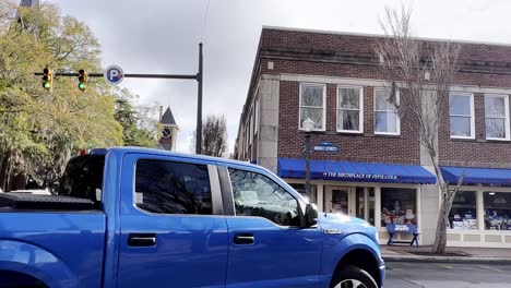 street-view-of-birthplace-of-pepsi-cola-in-new-bern-nc,-north-carolina