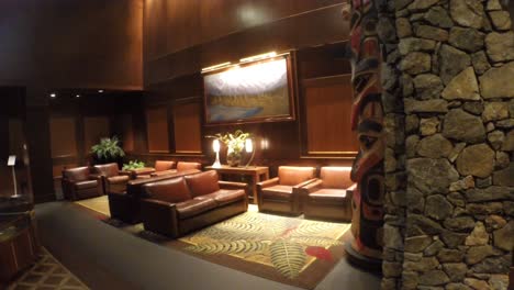 Die-Lobby-Der-Alyeska-Resort-Lodge-In-Alaska