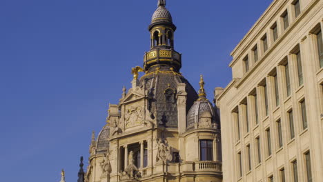 Beautiful-architecture-of-Antwerp-City,-slow-motion-footage-of-a-building-on-a-sunny-day