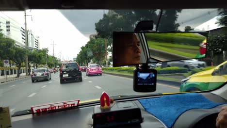 Taking-the-taxi-in-Bangkok-during-the-rush-hour-can-be-a-horrible-experience