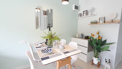 Small-Cute-and--Stylish-Dining-Area-Decoration