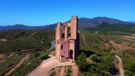 Amazing-aerial-shots-of-the-Castillo-de-Mota-in-Andalucia-in-the-middle-of-the-mountains-and-nature