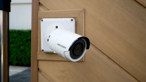 White-Outdoor-CCTV,-Surveillance,-Close-Up