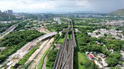 Hong-Kong-Mtr-Eisenbahn-Am-Stadtrand,-Luftaufnahme