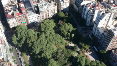 Aerial---Recoleta-Vicente-Lopez-Park,-Buenos-Aires,-Argentina,-Top-Down-Shot