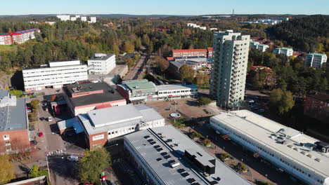 Aerial-flying-towards-Kortedala-Square.-Gothenburg,-Sweden