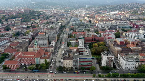 Ciudad-Capital-De-Budapest-En-Vista-De-Drones