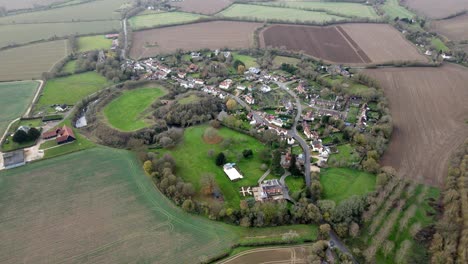 Pleshey-Dorf-Luftaufnahme-Hochpunkt-Sicht