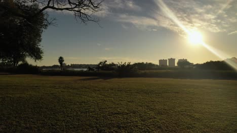 Sunsetting-over-Seminole,-Florida-waterfront-property
