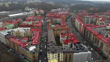 Aerial-Flyover-Of-Busy-Urban-Streets-In-Downtown-Gothenburg,-Travel-Destination-In-Europe
