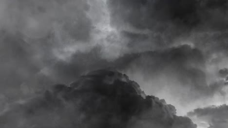 a-thunderstorm-inside-a-gray-cumulus-cloud