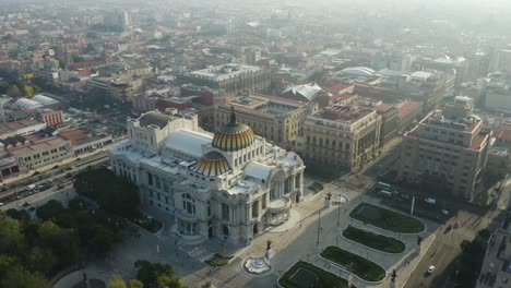 Palacio-De-Bellas-Artes,-Distrito-Histórico-De-La-Ciudad-De-México,-Vista-Aérea-De-Pájaro
