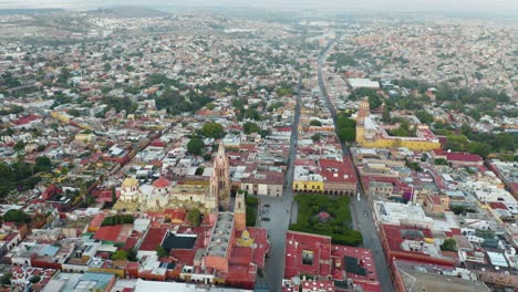 Downtown-San-Miguel-De-Allende,-Guanajuato,-Mexico