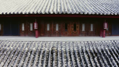 Orientalische-Dacharchitektur-Auf-Traditionellem-Chinesischem-Gebäude