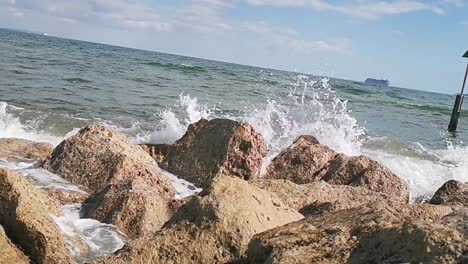 Here-is-a-video-of-waves-crashing-into-the-rocks-and-soaking-the-cameraman,-this-video-was-shot-on-the-Sony-A7Siii-camera-at-1080p,enjoy