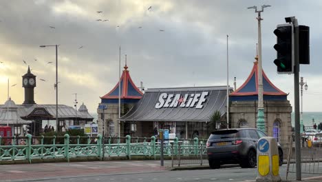 Exterior-shot-of-Sea-Life-aquarium-building-and-entrance-in-Brighton