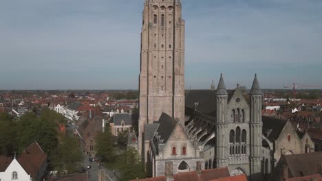 Church-of-Our-Lady-Bruges,-Belgium