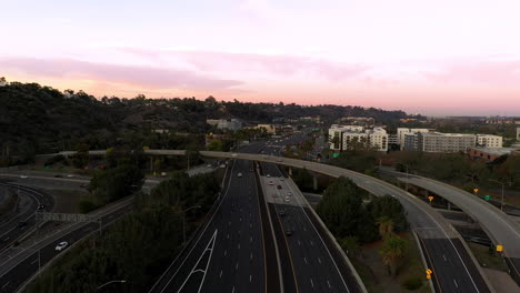 Autopista-163-Y-Autopista-8-Rampas-En-Mission-Valley,-San-Diego,-California