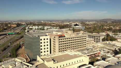 Hospital-Conmemorativo-Agudo-En-San-Diego.-Fondo-De-Salud