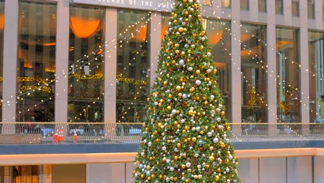 Manhattan-Christmas-vibe
