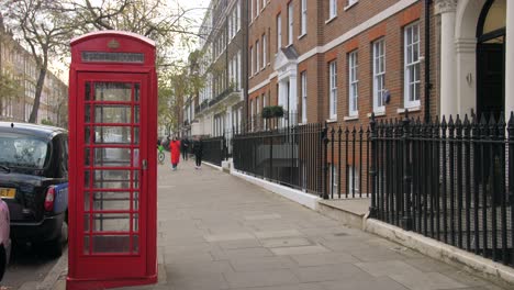 Rote-Telefonzelle-In-London