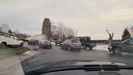 Punto-De-Vista-Del-Conductor-Conduciendo-En-La-Carretera-Durante-El-Invierno-En-Buffalo,-Nueva-York,-Estados-Unidos