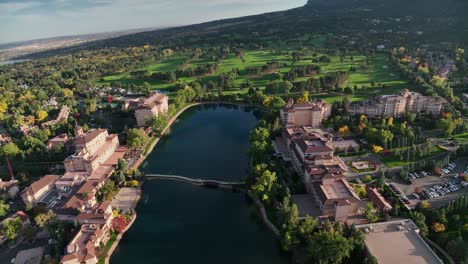 Antena-Del-Hotel-Broadmoor-En-Colorado-Springs-Colorado