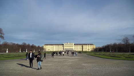 Schloss-Schönbrunn-Wien-Gärten-Ohne-Blumen-Zu-Weihnachten