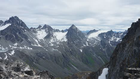 Lapso-De-Tiempo-De-Las-Montañas-Del-área-De-Uso-Público-De-Nelchina-En-Alaska