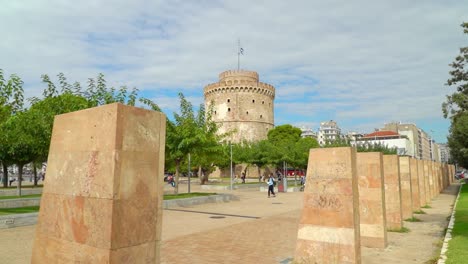 In-the-18th-century,-White-Tower-of-Thessaloniki-was-referred-to-as-the-Fortress-of-Kalamaria,-while-in-the-19th-century-as-the-Tower-of-the-Janissaries