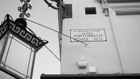 Berühmte-Portobello-Road-Straßenschild-In-London,-Vereinigtes-Königreich