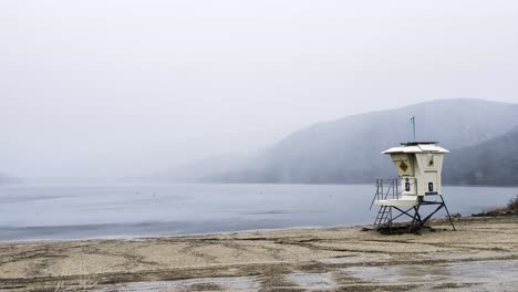 Lago-Silverwood,-área-Recreativa-Del-Estado-De-California,-Playa-Para-Nadar