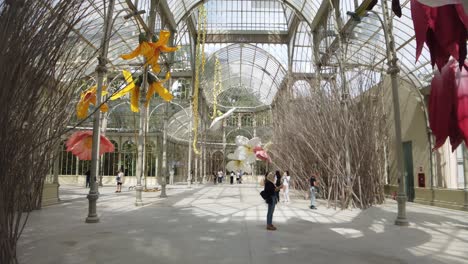 Palacio-De-Cristal-En-La-Ciudad-De-Madrid