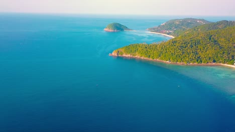 Koh-Ma-Push-In-of-Mae-Haad-Beach-Aerial-Drone-View-Tropical-Island-Destination-North-Koh-Phangan-Island-Gulf-of-Thailand