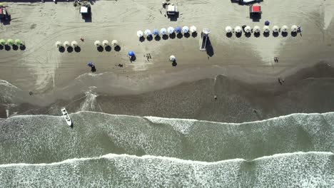 Aerial-shot-of-Veracruz-beach-in-Boca-del-Rio,-Mexico