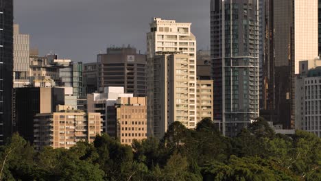 View-of-Brisbane-City-buildings-from-Kangaroo-Point,-Queensland,-Australia