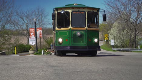 Historic-Vintage-Green-Street-Trolley-Drives-By-on-Clear-Spring-Day