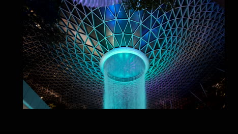 Singapore-Changi-Airport-Jewel-Iconic-Structure