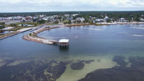 Antenne-Der-Bucht-In-Port-St.-Joe,-Florida