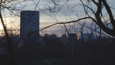 Abendsilhouette-Stockholm,-Wennergren-Center-Und-Karolinska-Krankenhaus