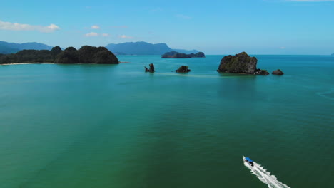Asiatische-Meereslandschaft-Eines-Perfekten-Urlaubsziels