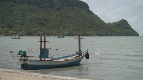 Fischerboot-In-Südthailand
